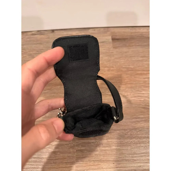 Vintage Black Credit Card Pouch Wristlet w/ Belt Strap - Picture 3 of 3